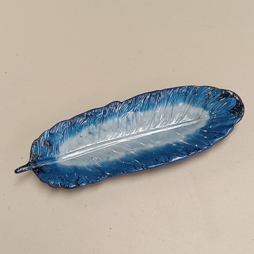 Handcrafted resin feather trinket tray